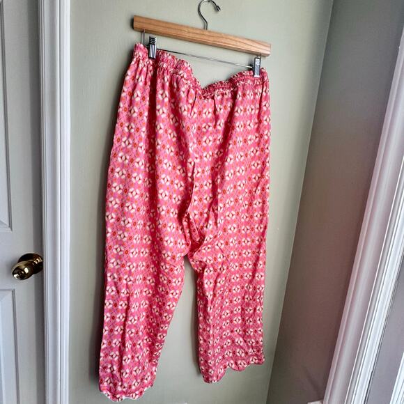 Brooks Ave Pink Scalloped Pajama Set Long Pant & Short Sleeve Top Sweet Pea NEW - Picture 11 of 11